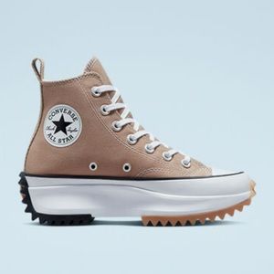 Woman’s converse size 6.5